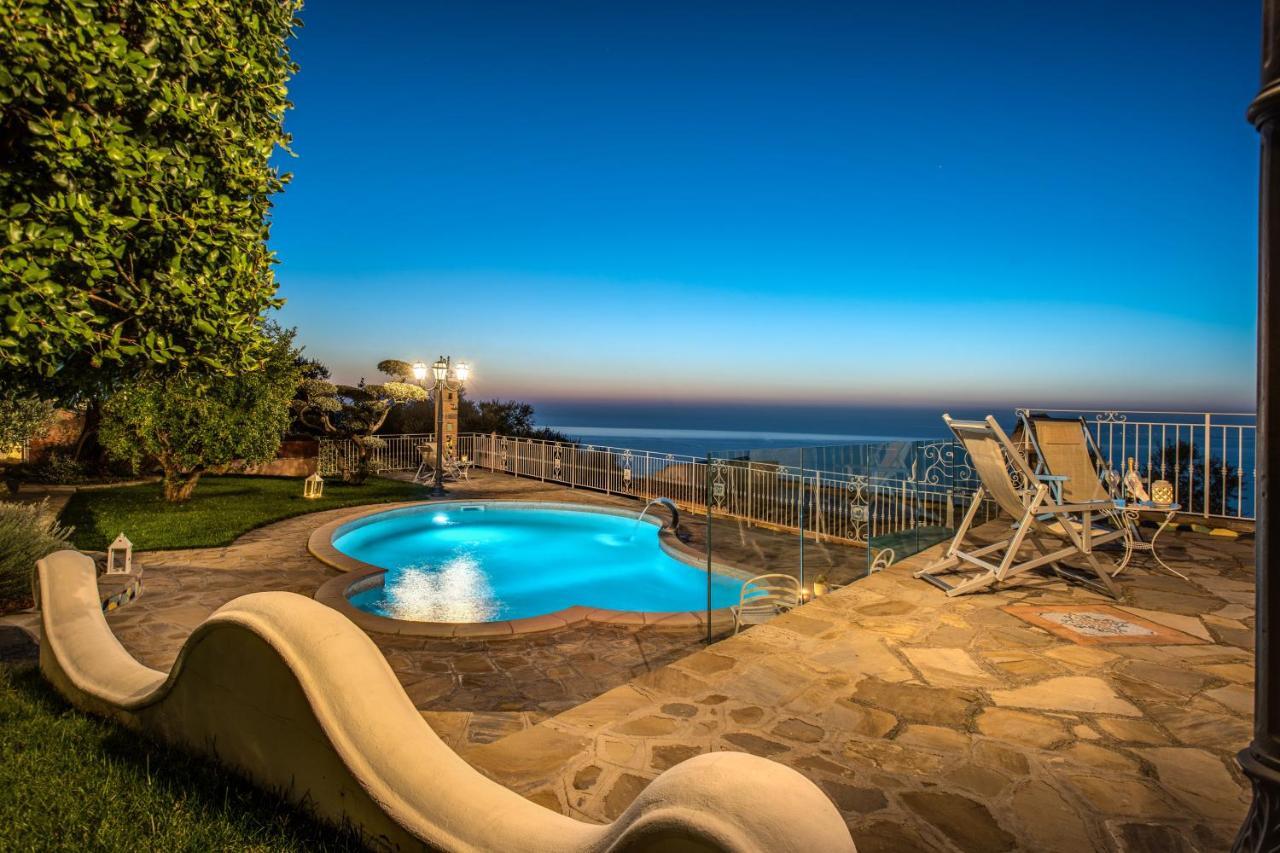 מסה לוברנסה Villa Marika - Private Heated Pool מראה חיצוני תמונה